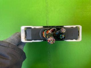 Блок efi MITSUBISHI PAJERO V98W 4M41 1860B030 3 ракурс
