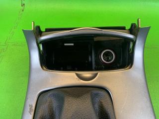 Консоль кпп MAZDA ATENZA GG3S L3-VE 2 ракурс Консоль кпп MAZDA ATENZA GG3S L3-VE 2 ракурс