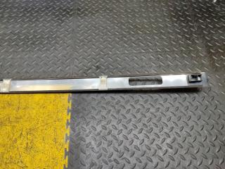 Молдинг на крышу правый NISSAN X-TRAIL T32 MR20-DD 73852 4CL0A 2 ракурс