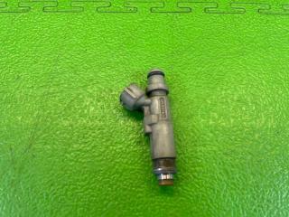 Инжектор TOYOTA MARK II JZX110 1JZ-GE 28250-46070 2 ракурс
