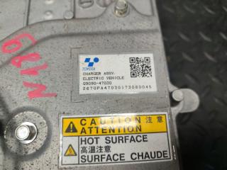 Зарядное устройство TOYOTA PRIUS PHV ZVW52 2ZR-FXE G9090-47030 2 ракурс Зарядное устройство TOYOTA PRIUS PHV ZVW52 2ZR-FXE G9090-47030 2 ракурс