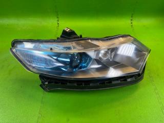 Фара передняя правая HONDA INSIGHT 2009