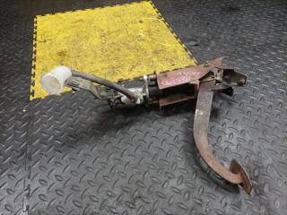 Педаль сцепления NISSAN HOMY VRMGE24 3 ракурс