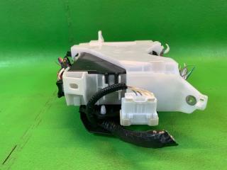 Блок предохранителей TOYOTA HARRIER AXUH80 A25A-FXS 82730-48Q40 5 ракурс Блок предохранителей TOYOTA HARRIER AXUH80 A25A-FXS 82730-48Q40 5 ракурс