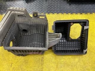 Корпус воздушного фильтра MITSUBISHI PAJERO IO H76W 4G93 MR373749 MR373750 1 ракурс