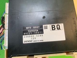 Блок предохранителей TOYOTA HARRIER ZSU60 3ZR-FAE 89221-48671, 238000-5280 5 ракурс