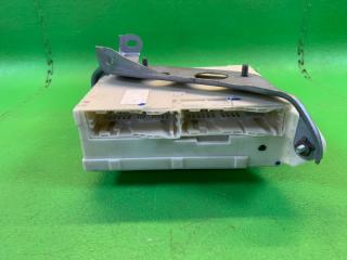 Блок предохранителей LEXUS IS250 GSE25 4GR-FSE 82730-53013 5 ракурс