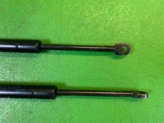 Амортизатор багажника задний TOYOTA MARK II JZX93 1JZ-GE 64530-0W011, 6453029055 3 ракурс
