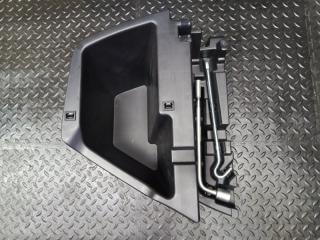 Пол багажника пластик левые задние MAZDA CX-8 KG2P SH-VPTS K131-688F0 1 ракурс