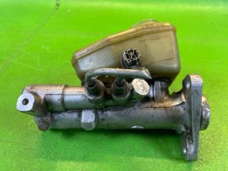 Главный тормозной цилиндр TOYOTA CROWN 1993