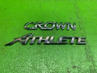 Эмблема TOYOTA CROWN 2016