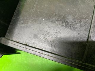 Фильтр паров топлива TOYOTA LAND CRUISER URJ202 1UR-FE 77704-60340 4 ракурс