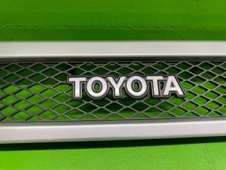 Решетка передняя TOYOTA FJ CRUISER GSJ15 1GR-FE 53100-35A30 3 ракурс