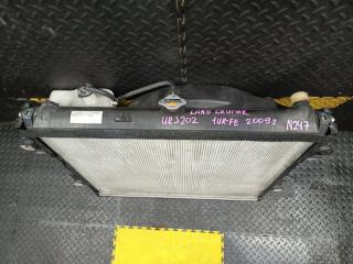 Радиатор передний TOYOTA LAND CRUISER URJ202 1UR-FE 16400-50370 2 ракурс