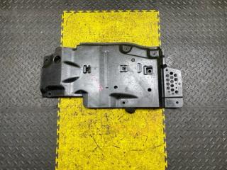 Запчасть защита днища TOYOTA LAND CRUISER 2009