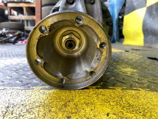 Редуктор передний ISUZU VEHICROSS UGS25 6VD1 8-97111-815-0 5 ракурс