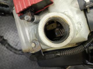 ДВС ISUZU VEHICROSS UGS25 6VD1 565828 3 ракурс