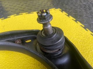 Рычаг правый передний TOYOTA LAND CRUISER URJ202 1UR-FE 48610-60060 5 ракурс