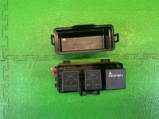 Блок предохранителей MITSUBISHI LANCER EVOLUTION CZ4A 4B11T MR301971, MR301978, 8565A089 3 ракурс