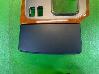 Консоль кпп TOYOTA LAND CRUISER UZJ100 2UZ-FE 58804-60102 4 ракурс Консоль кпп TOYOTA LAND CRUISER UZJ100 2UZ-FE 58804-60102 4 ракурс