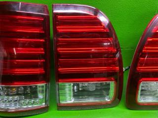 Стоп-сигнал TOYOTA LAND CRUISER UZJ100 2UZ-FE 3 ракурс