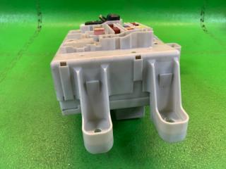 Блок предохранителей TOYOTA FJ CRUISER GSJ15 1GR-FE 8273035371 4 ракурс