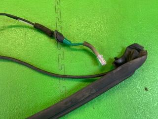 Уплотнитель стекла левый задний TOYOTA ESQUIRE ZWR80 2ZR-FXE 68162-58030 3 ракурс Уплотнитель стекла левый задний TOYOTA ESQUIRE ZWR80 2ZR-FXE 68162-58030 3 ракурс