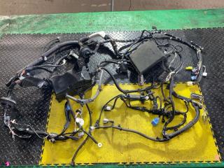 Коса под капот TOYOTA VELLFIRE AGH30 2AR-FE 82111-58521 1 ракурс