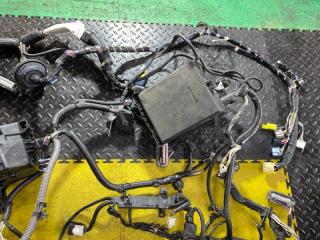 Коса под капот TOYOTA VELLFIRE AGH30 2AR-FE 82111-58521 3 ракурс