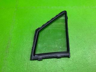 Форточка двери правая передняя TOYOTA PRIUS ZVW50 2ZR-FXE 68125-47030, 68215-47010 2 ракурс