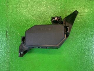 Блок предохранителей передний TOYOTA PRIUS ZVW50 2ZR-FXE 82666-47620 1 ракурс