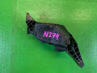 Блок предохранителей передний TOYOTA PRIUS ZVW50 2ZR-FXE 82666-47620 4 ракурс