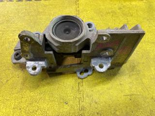Подушка двс левая NISSAN SERENA GNC27 MR20-DD 112205TA0A 2 ракурс