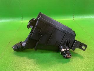 Блок предохранителей HONDA VEZEL RU3 LEB 32120T7B000, 38253T7A911 2 ракурс