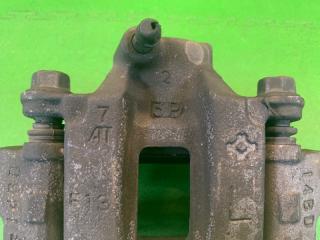 Суппорт левый задний TOYOTA FJ CRUISER GSJ15 1GR-FE 47750-35170 3 ракурс
