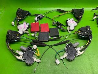 Доводчик двери TOYOTA CROWN MAJESTA URS206 1UR-FSE 1 ракурс