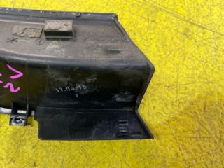 Уголок решетки под дворники левый NISSAN SERENA GC27 MR20-DD 66895 5TA0A 3 ракурс