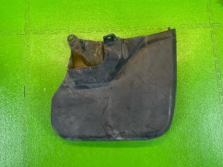 Брызговик передний правый TOYOTA FJ CRUISER 2012