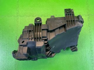 Блок предохранителей NISSAN SERENA GNC27 MR20-DD 284B95TA0A 3 ракурс
