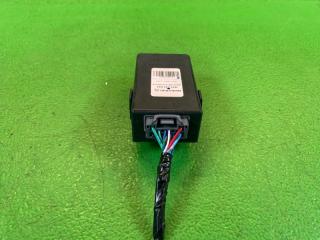 Электронный блок HONDA VEZEL RU3 LEB 81289-T7A-S210-M2, 16012713D 3 ракурс
