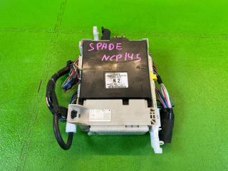 Блок предохранителей TOYOTA SPADE NCP145 1NZ-FE 89221-52210 1 ракурс