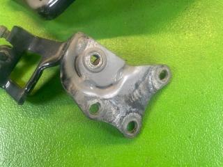 Ролик раздвижной двери правый задний NISSAN SERENA GNC27 MR20-DD 824201VA0B 824101VA2A 5 ракурс