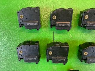 Сервопривод заслонок печки LS460 2017 USF46 1UR-FSE