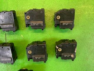 Сервопривод заслонок печки LEXUS LS460 USF46 1UR-FSE