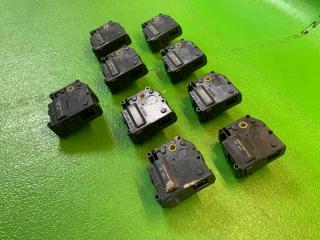 Сервопривод заслонок печки LS460 2017 USF46 1UR-FSE