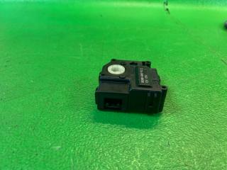 Сервопривод заслонок печки LS460 2017 USF46 1UR-FSE Сервопривод заслонок печки LS460 2017 USF46 1UR-FSE