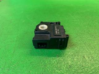 Сервопривод заслонок печки LS460 2017 USF46 1UR-FSE Сервопривод заслонок печки LS460 2017 USF46 1UR-FSE