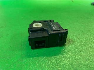 Сервопривод заслонок печки LS460 2017 USF46 1UR-FSE Сервопривод заслонок печки LS460 2017 USF46 1UR-FSE