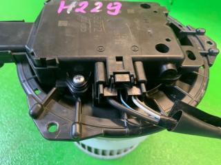 Мотор печки TOYOTA PRIUS ZVW55 2ZR-FXE 87103-58070, 8710358070 2 ракурс