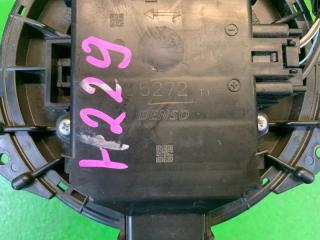 Мотор печки TOYOTA PRIUS ZVW55 2ZR-FXE 87103-58070, 8710358070 4 ракурс